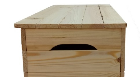 Dřevěná truhla